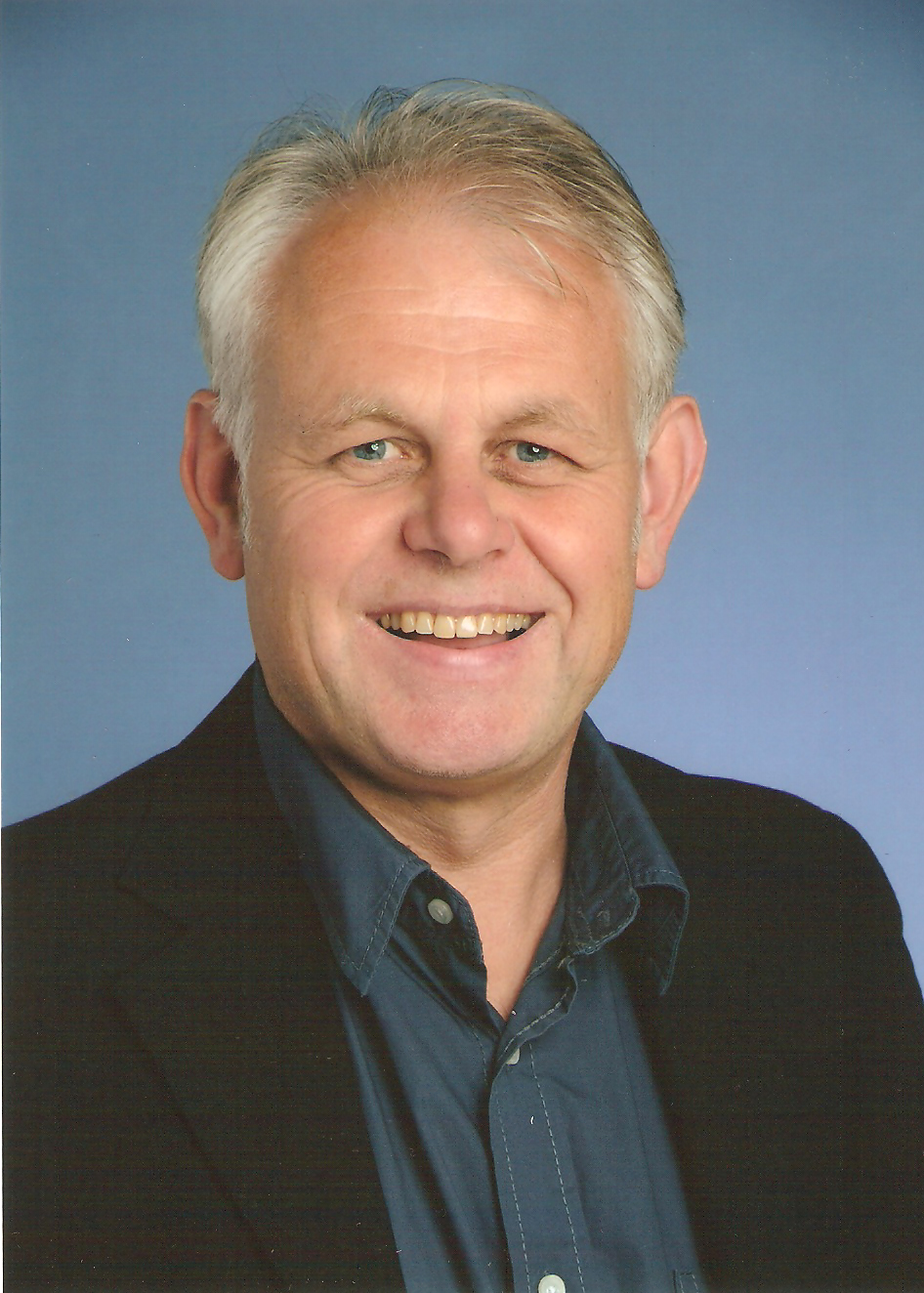 Wolfgang Kauer