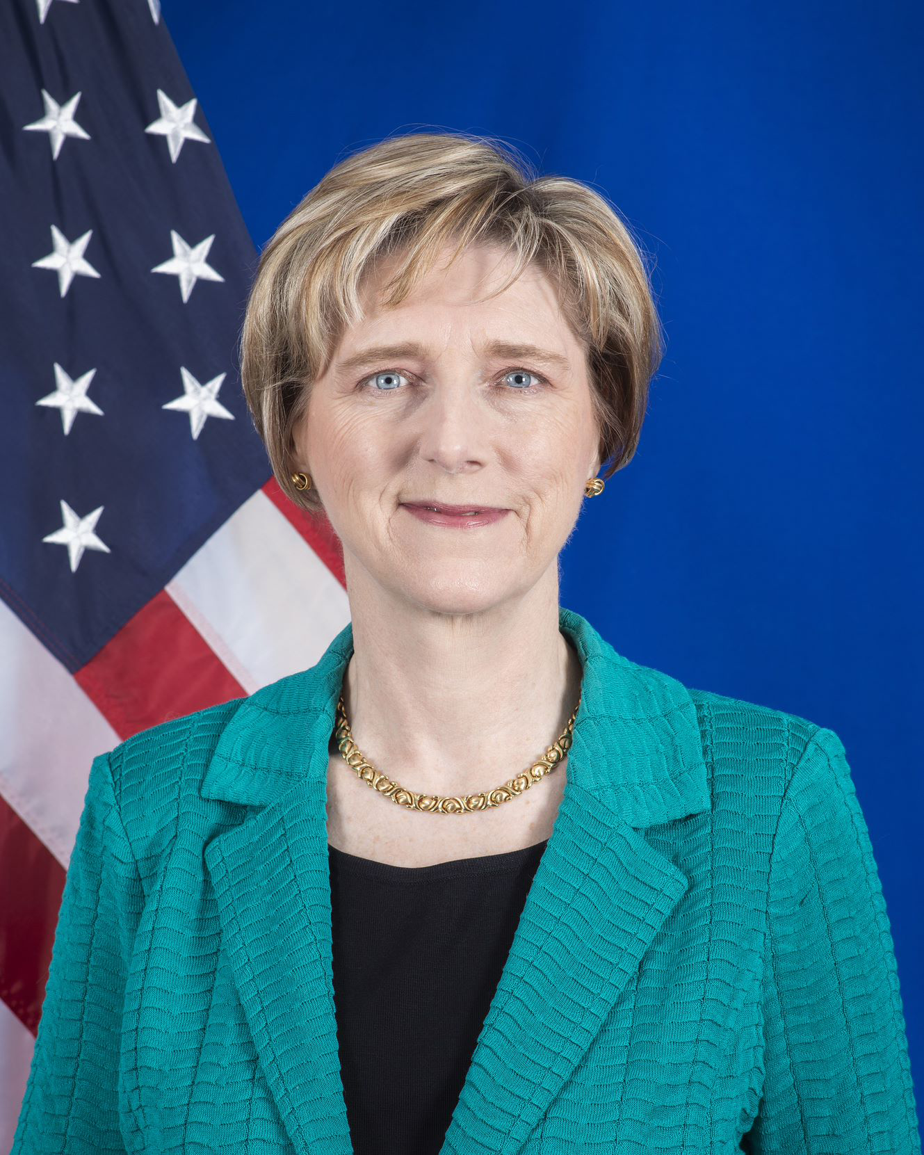 Laura F. Dogu