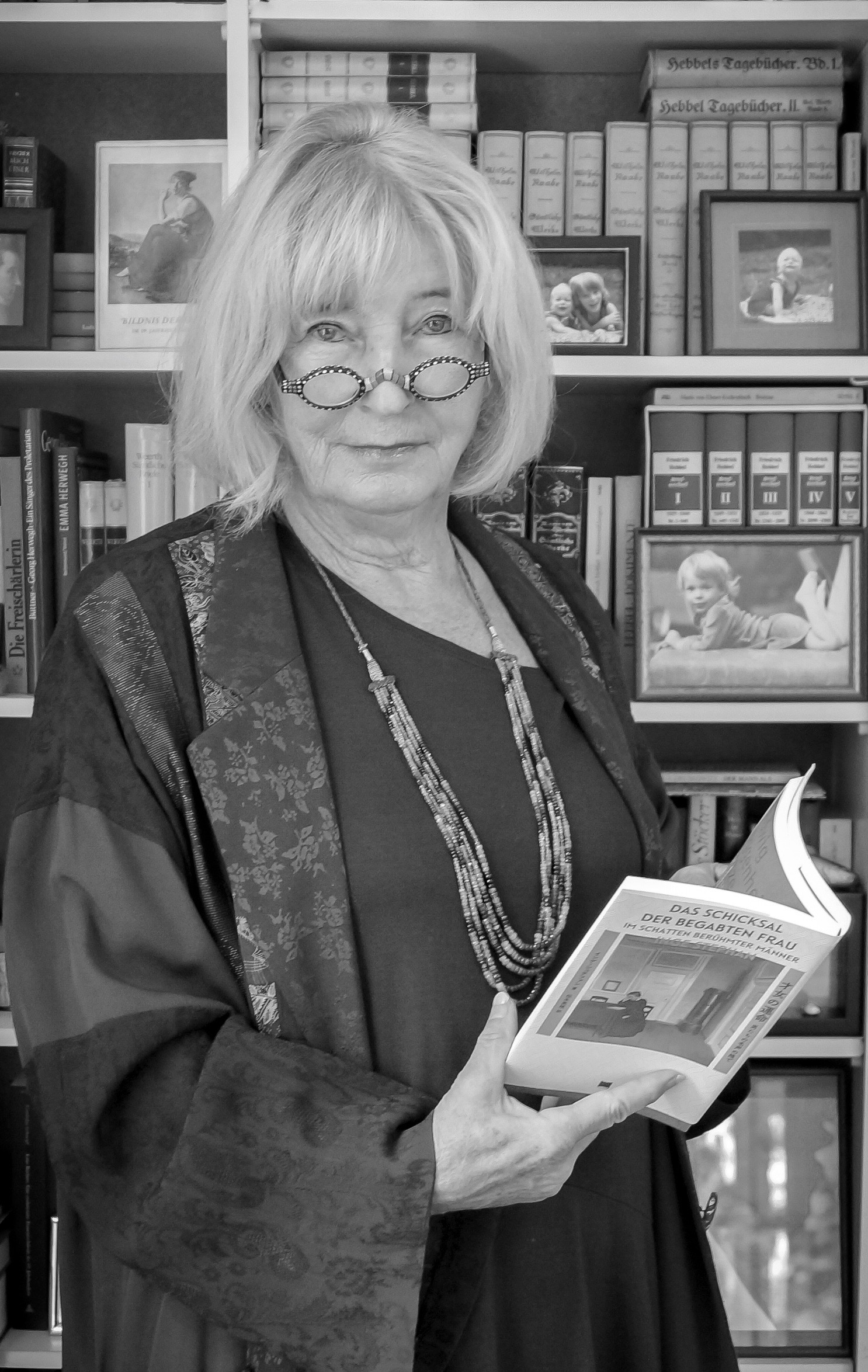 Inge Stephan