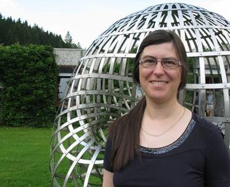 Annette Huber