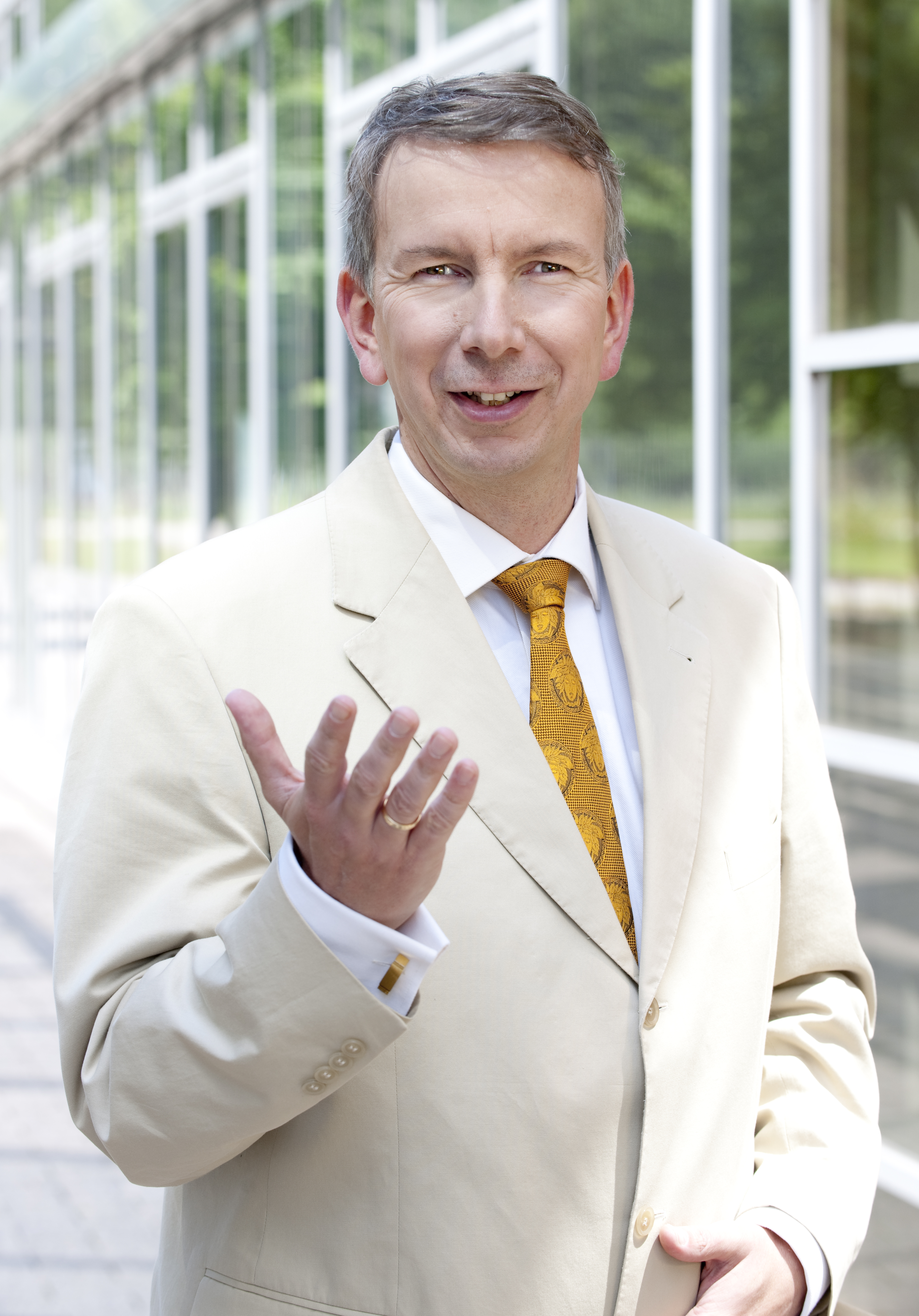 Michael Bernecker