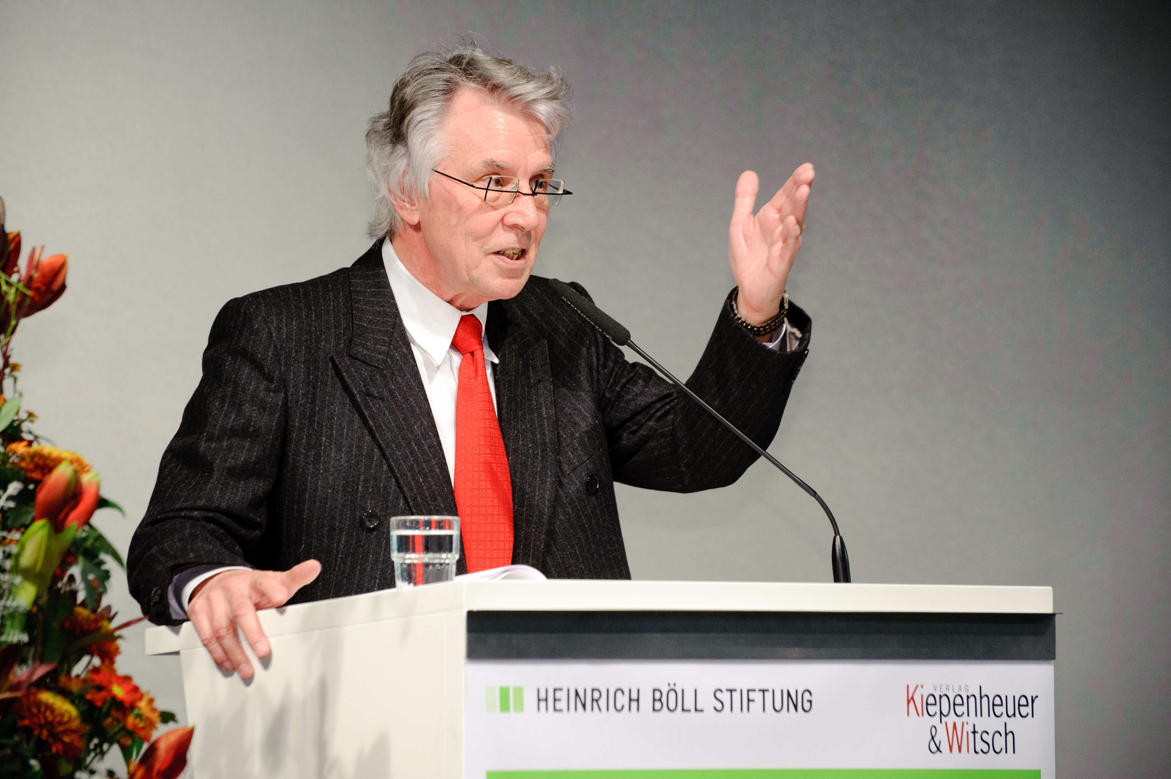 Ralf Schnell