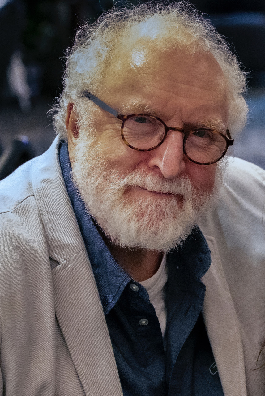 Mo Foster