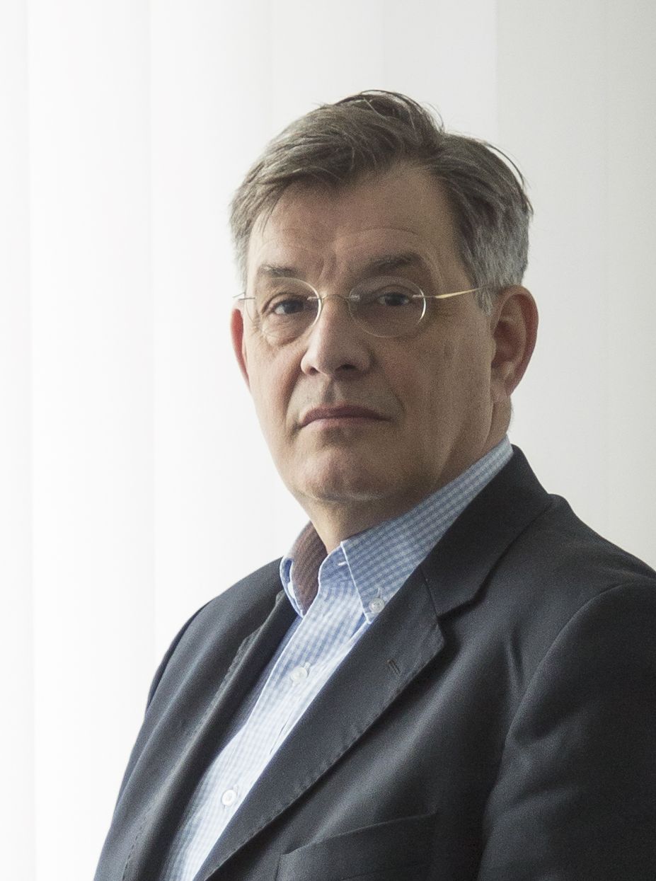 Florian J. Schweigert