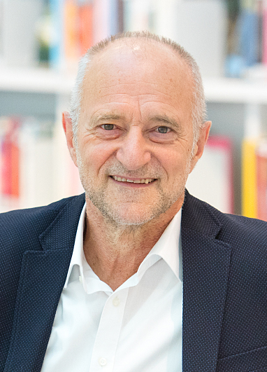 Wolfgang Niess