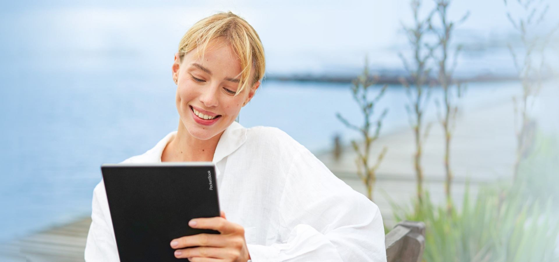 Ya está a la venta el nuevo PocketBook InkPad Lite, el lector electrónico con pantalla grande más asequible