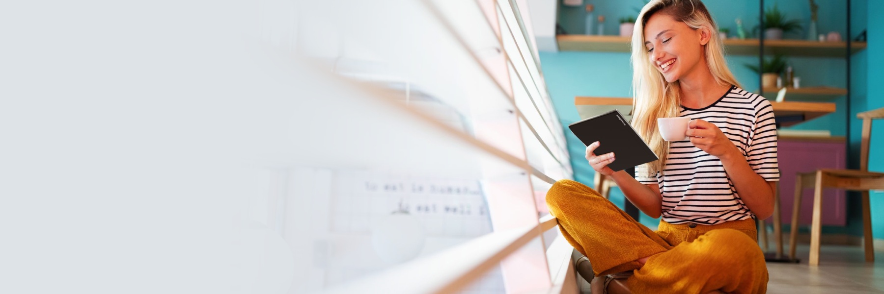 PocketBook Viva – пълна цветова гама и всички аудио функции, възможни при един електронен четец