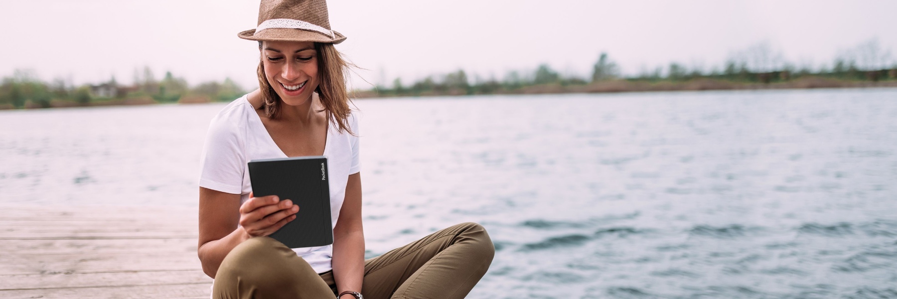 PоcketBook InkPad 4 đã trở lại với màn hình mới nhất và loa tích hợp
