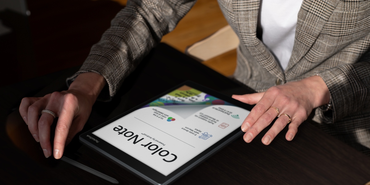 PocketBook Color Note: luați notițe în culori pe un ecran E Ink Kaleido 3 mare fără niciun efort