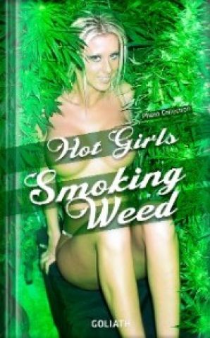 Hot Girls Smoking Weed (Photo Collection) photo №1