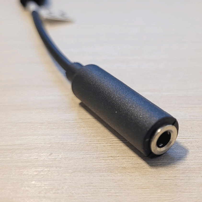 USB-C to 3.5 mm Jack Adapter photo 3